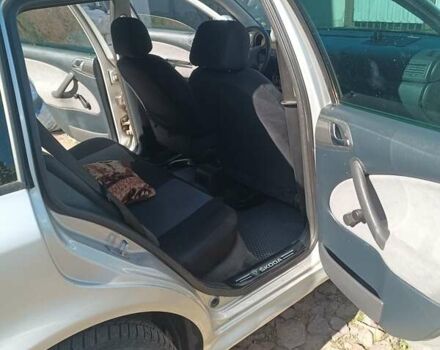 Шкода Октавия 2003 в Макарове на Automoto.ua Серый Шкода Октавия, объемом двигателя 1.6 л и пробегом 253 тыс. км за 4900 $, фото 2 на Automoto.ua