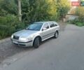 Сірий Шкода Октавія, об'ємом двигуна 1.8 л та пробігом 195 тис. км за 6000 $, фото 1 на Automoto.ua