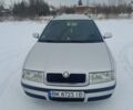 Сірий Шкода Октавія, об'ємом двигуна 1.6 л та пробігом 280 тис. км за 3600 $, фото 1 на Automoto.ua