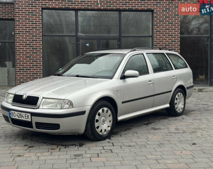 Сірий Шкода Октавія, об'ємом двигуна 1.6 л та пробігом 211 тис. км за 3950 $, фото 1 на Automoto.ua