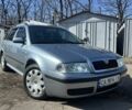 Серый Шкода Октавия, объемом двигателя 1.6 л и пробегом 258 тыс. км за 5200 $, фото 1 на Automoto.ua