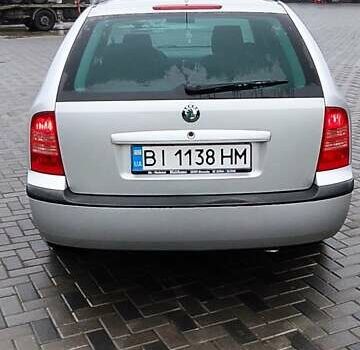 Серый Шкода Октавия, объемом двигателя 1.6 л и пробегом 220 тыс. км за 4350 $, фото 3 на Automoto.ua