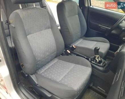 Сірий Шкода Октавія, об'ємом двигуна 1.6 л та пробігом 202 тис. км за 4850 $, фото 56 на Automoto.ua