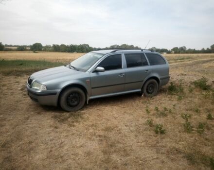 Сірий Шкода Октавія, об'ємом двигуна 1.6 л та пробігом 270 тис. км за 4000 $, фото 2 на Automoto.ua