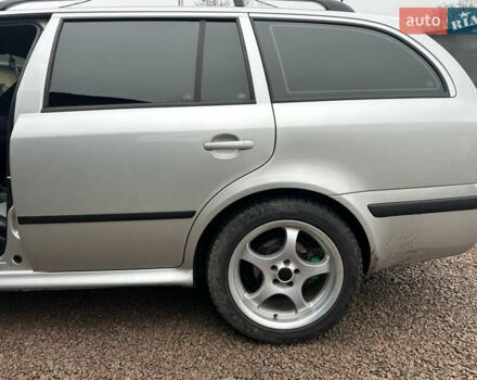 Серый Шкода Октавия, объемом двигателя 1.78 л и пробегом 176 тыс. км за 5300 $, фото 4 на Automoto.ua