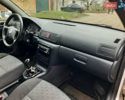 Сірий Шкода Октавія, об'ємом двигуна 1.6 л та пробігом 202 тис. км за 4850 $, фото 43 на Automoto.ua