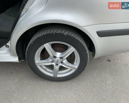 Серый Шкода Октавия, объемом двигателя 1.6 л и пробегом 271 тыс. км за 4800 $, фото 5 на Automoto.ua