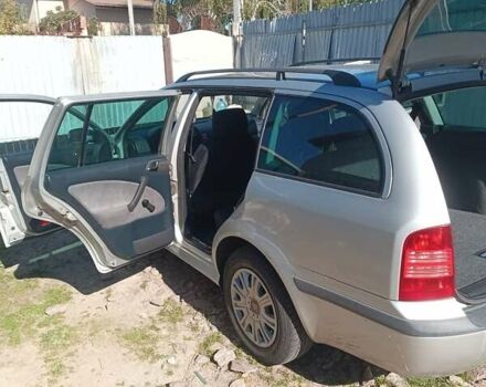 Шкода Октавия 2003 в Макарове на Automoto.ua Серый Шкода Октавия, объемом двигателя 1.6 л и пробегом 253 тыс. км за 4900 $, фото 8 на Automoto.ua