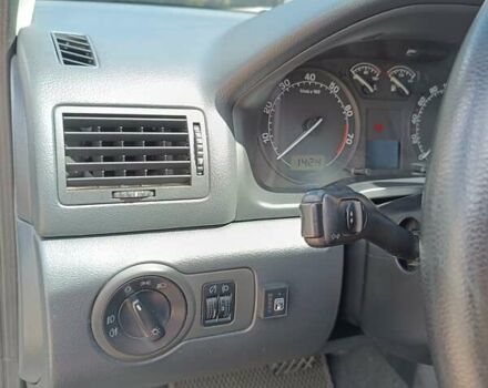 Серый Шкода Октавия, объемом двигателя 1.6 л и пробегом 282 тыс. км за 5300 $, фото 7 на Automoto.ua