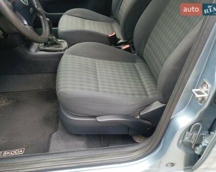 Шкода Октавия 2004 в Тернополе на Automoto.ua Серый Шкода Октавия, объемом двигателя 1.6 л и пробегом 230 тыс. км за 4500 $, фото 12 на Automoto.ua