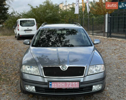 Шкода Октавия 2004 в Виннице на Automoto.ua Серый Шкода Октавия, объемом двигателя 1.6 л и пробегом 228 тыс. км за 6000 $, фото 4 на Automoto.ua