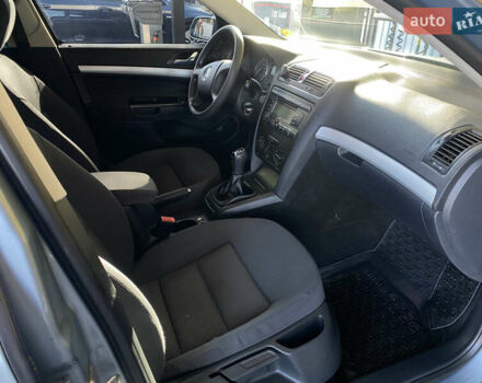 Серый Шкода Октавия, объемом двигателя 1.6 л и пробегом 211 тыс. км за 5700 $, фото 24 на Automoto.ua