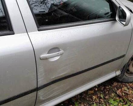 Серый Шкода Октавия, объемом двигателя 1.6 л и пробегом 238 тыс. км за 3800 $, фото 12 на Automoto.ua