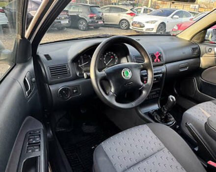 Серый Шкода Октавия, объемом двигателя 1.6 л и пробегом 245 тыс. км за 5600 $, фото 10 на Automoto.ua