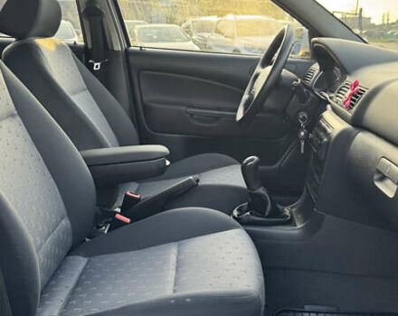 Серый Шкода Октавия, объемом двигателя 1.6 л и пробегом 245 тыс. км за 5600 $, фото 14 на Automoto.ua