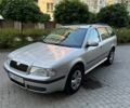 Серый Шкода Октавия, объемом двигателя 1.6 л и пробегом 256 тыс. км за 3900 $, фото 1 на Automoto.ua