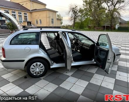Серый Шкода Октавия, объемом двигателя 1.6 л и пробегом 185 тыс. км за 4700 $, фото 4 на Automoto.ua