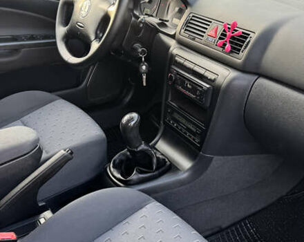 Серый Шкода Октавия, объемом двигателя 1.6 л и пробегом 245 тыс. км за 5600 $, фото 15 на Automoto.ua