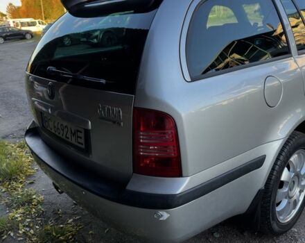 Шкода Октавия 2004 в Львове на Automoto.ua Серый Шкода Октавия, объемом двигателя 2 л и пробегом 213 тыс. км за 3800 $, фото 10 на Automoto.ua