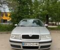 Серый Шкода Октавия, объемом двигателя 1.6 л и пробегом 317 тыс. км за 4299 $, фото 1 на Automoto.ua