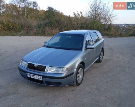 Шкода Октавия 2004 в Тернополе на Automoto.ua Серый Шкода Октавия, объемом двигателя 1.6 л и пробегом 230 тыс. км за 4500 $, фото 1 на Automoto.ua