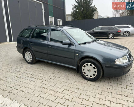 Серый Шкода Октавия, объемом двигателя 1.6 л и пробегом 223 тыс. км за 4799 $, фото 3 на Automoto.ua