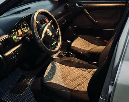 Сірий Шкода Октавія, об'ємом двигуна 1.6 л та пробігом 310 тис. км за 5700 $, фото 7 на Automoto.ua