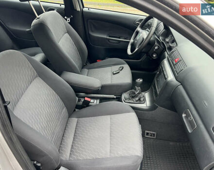 Серый Шкода Октавия, объемом двигателя 1.6 л и пробегом 179 тыс. км за 5290 $, фото 38 на Automoto.ua