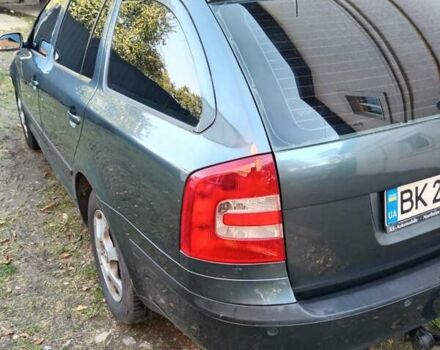 Сірий Шкода Октавія, об'ємом двигуна 1.6 л та пробігом 243 тис. км за 4900 $, фото 7 на Automoto.ua