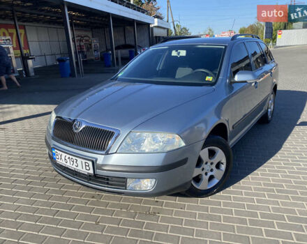 Серый Шкода Октавия, объемом двигателя 1.6 л и пробегом 211 тыс. км за 5700 $, фото 1 на Automoto.ua