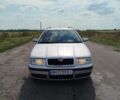 Серый Шкода Октавия, объемом двигателя 1.6 л и пробегом 217 тыс. км за 5700 $, фото 3 на Automoto.ua