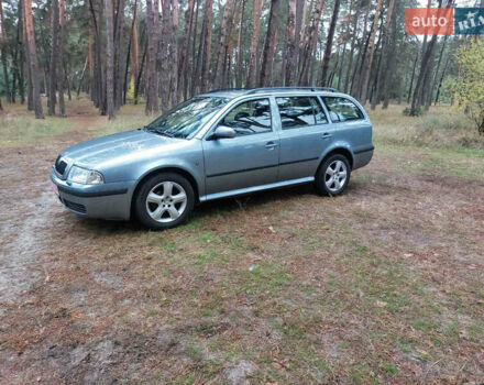Серый Шкода Октавия, объемом двигателя 1.6 л и пробегом 228 тыс. км за 5200 $, фото 3 на Automoto.ua