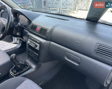 Серый Шкода Октавия, объемом двигателя 1.6 л и пробегом 189 тыс. км за 4999 $, фото 61 на Automoto.ua