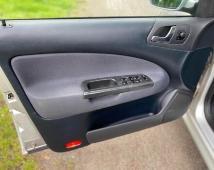 Серый Шкода Октавия, объемом двигателя 1.6 л и пробегом 260 тыс. км за 4777 $, фото 8 на Automoto.ua