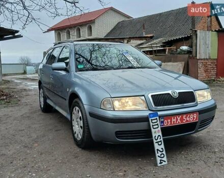 Серый Шкода Октавия, объемом двигателя 1.6 л и пробегом 238 тыс. км за 4750 $, фото 2 на Automoto.ua