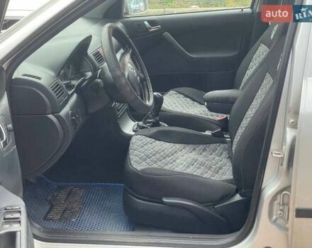 Серый Шкода Октавия, объемом двигателя 1.6 л и пробегом 310 тыс. км за 5300 $, фото 7 на Automoto.ua