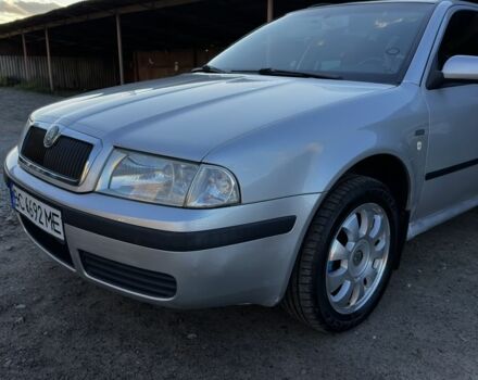 Шкода Октавия 2004 в Львове на Automoto.ua Серый Шкода Октавия, объемом двигателя 2 л и пробегом 213 тыс. км за 3800 $, фото 5 на Automoto.ua