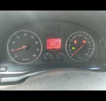 Серый Шкода Октавия, объемом двигателя 1.6 л и пробегом 235 тыс. км за 5650 $, фото 1 на Automoto.ua