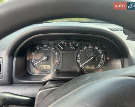 Шкода Октавия 2004 в Николаеве на Automoto.ua Серый Шкода Октавия, объемом двигателя 1.6 л и пробегом 275 тыс. км за 4700 $, фото 15 на Automoto.ua