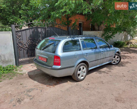 Серый Шкода Октавия, объемом двигателя 1.6 л и пробегом 228 тыс. км за 5350 $, фото 2 на Automoto.ua
