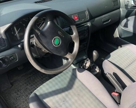 Сірий Шкода Октавія, об'ємом двигуна 1.6 л та пробігом 200 тис. км за 4999 $, фото 1 на Automoto.ua