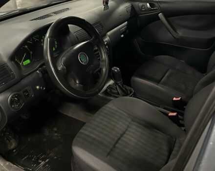 Серый Шкода Октавия, объемом двигателя 1.9 л и пробегом 272 тыс. км за 2000 $, фото 3 на Automoto.ua