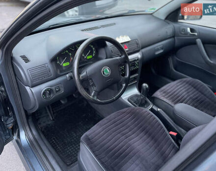 Шкода Октавия 2004 в Виннице на Automoto.ua Серый Шкода Октавия, объемом двигателя 1.98 л и пробегом 231 тыс. км за 3950 $, фото 14 на Automoto.ua