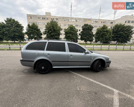 Серый Шкода Октавия, объемом двигателя 1.6 л и пробегом 215 тыс. км за 5800 $, фото 2 на Automoto.ua