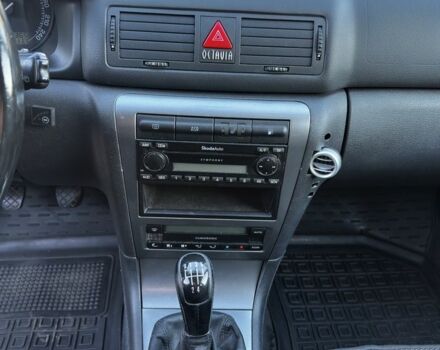 Шкода Октавия 2004 в Львове на Automoto.ua Серый Шкода Октавия, объемом двигателя 2 л и пробегом 213 тыс. км за 3800 $, фото 17 на Automoto.ua