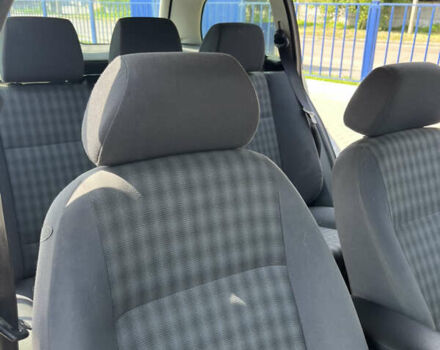 Серый Шкода Октавия, объемом двигателя 1.6 л и пробегом 265 тыс. км за 5400 $, фото 12 на Automoto.ua