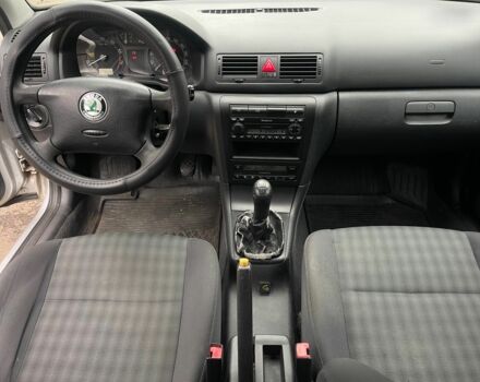 Серый Шкода Октавия, объемом двигателя 0 л и пробегом 330 тыс. км за 1500 $, фото 7 на Automoto.ua