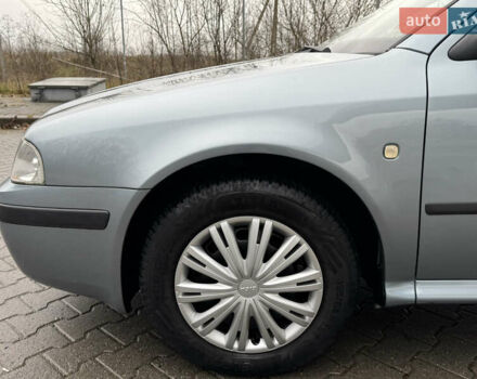 Серый Шкода Октавия, объемом двигателя 1.6 л и пробегом 222 тыс. км за 5200 $, фото 24 на Automoto.ua