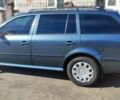 Серый Шкода Октавия, объемом двигателя 1.6 л и пробегом 264 тыс. км за 4500 $, фото 1 на Automoto.ua