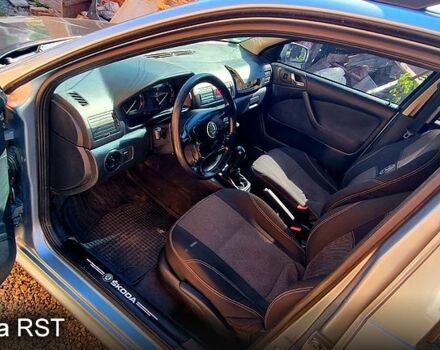 Сірий Шкода Октавія, об'ємом двигуна 1.6 л та пробігом 218 тис. км за 3500 $, фото 10 на Automoto.ua